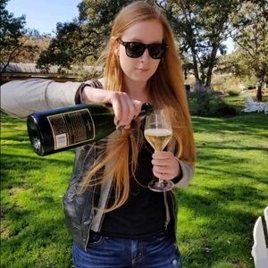 Meet your Posher, Jeana